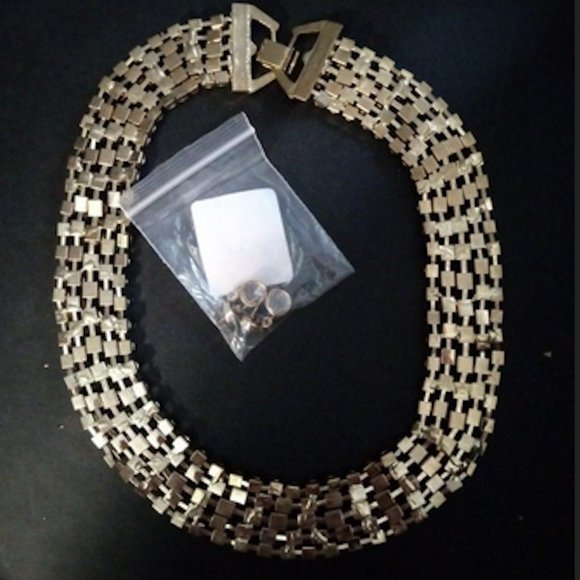 Super Sparkly Formal Fashion Collar With Earrings- New - Picture 5 of 5